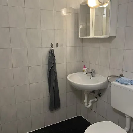 Praktische Im Herzen Von Spangenberg  Niederdorla